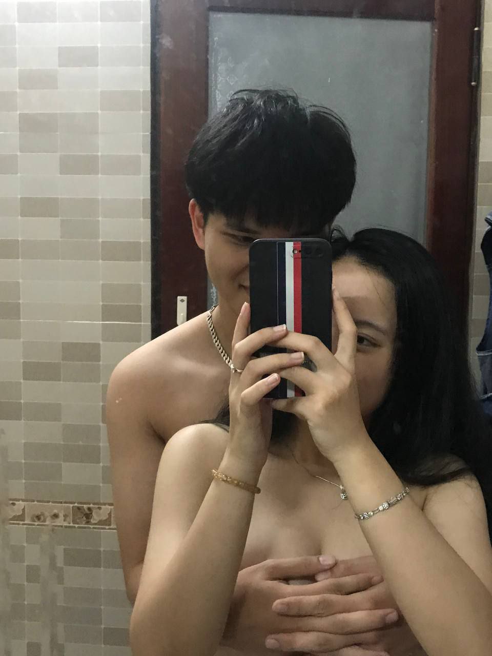 Phim ngắn về mối tình đầu của Jingdong Films - "Bạn thân" Vợ của người bạn có thể cưỡi bạn gái gợi cảm của người bạn lừa dối Chen Ai trong tập 10 tưởng tượng tình dục say đắm