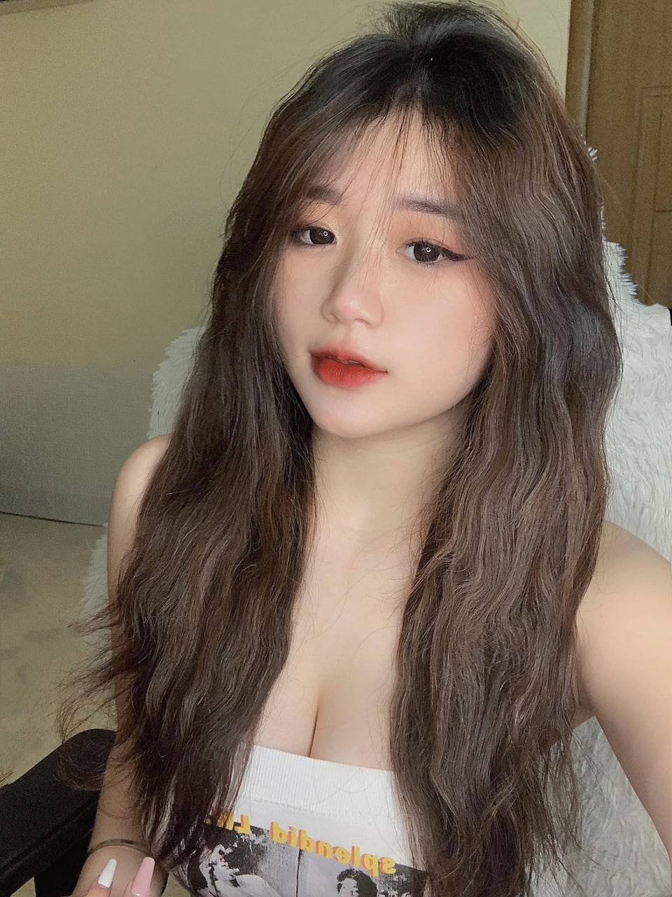Đưa cô giáo Lý đi dã ngoại mùa xuân để tìm nơi không có ai xung quanh để trao đổi kinh nghiệm
